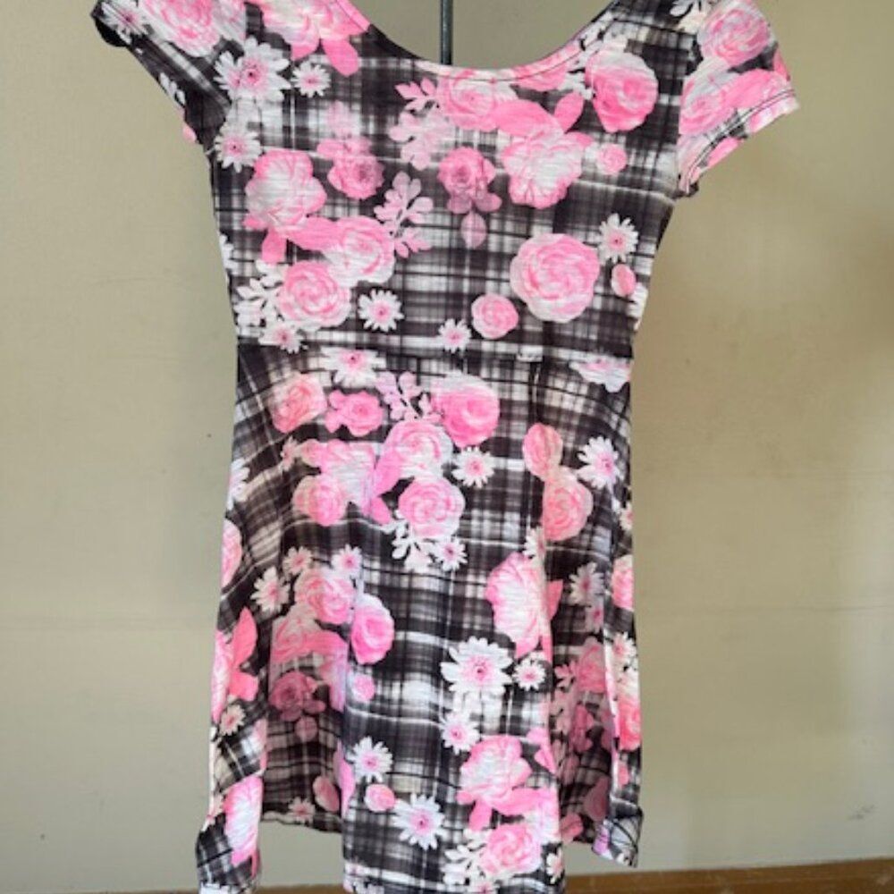 Black & Pink Floral Skater Dress 8456  7/8 Girls